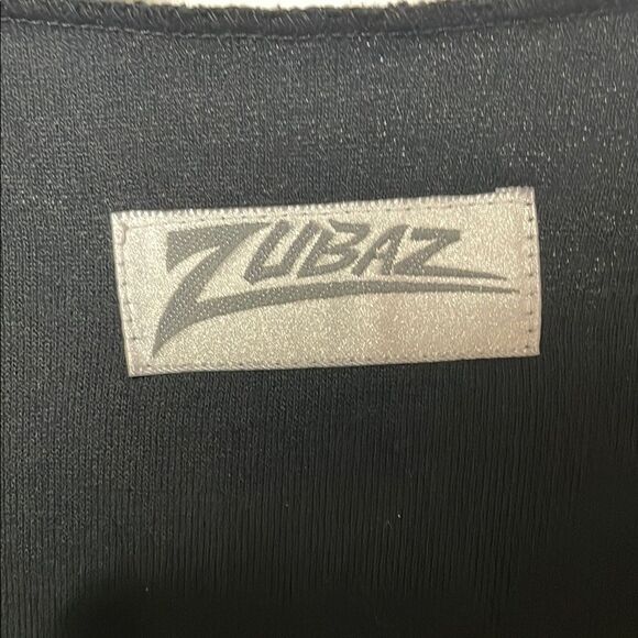 Zubaz oversized cropped style workout sweatshirt - Picture 10 of 10